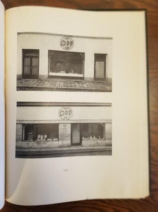 Moderne Ladenbauten: Aussen-Und Innenarchitektur